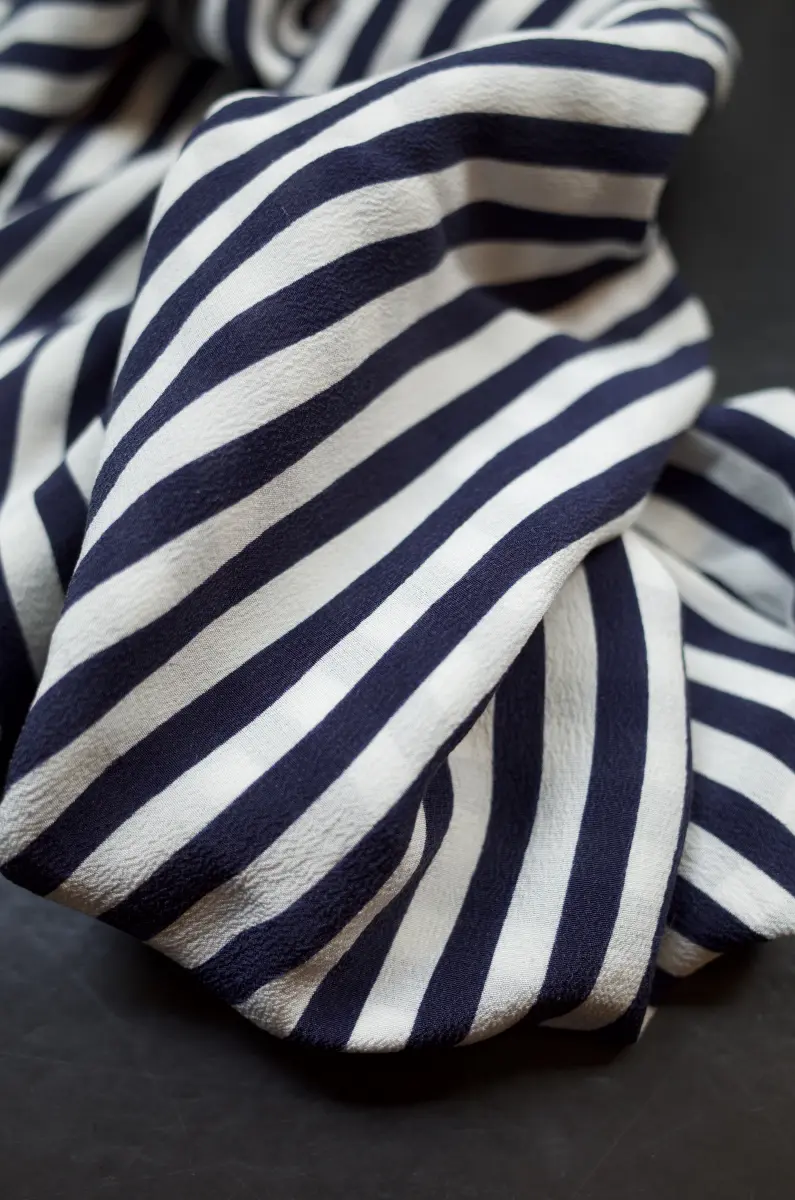 Claudia Bertini - Triangolo Silk stripes