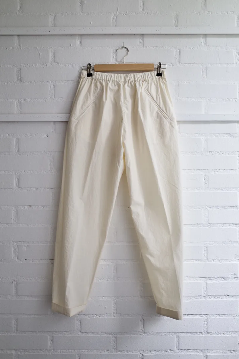 store 6 Claudia Bertini - Trousers MERCATO crema